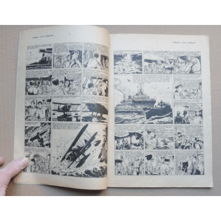 Tarawa, Atoll Sanglant T.01 - B - EO - 1951 Tarawa Atoll Bloody original 1951 album, black and white slender and s