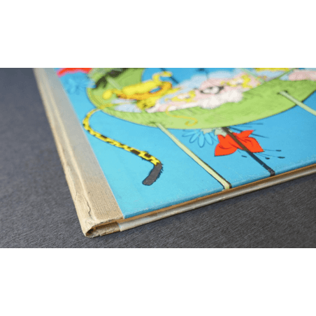 Spirou et Fantasio T.12 - Le Nid des Marsupilamis - C - EO - (1960)  Très bel exemplaireLes plats sont très beaux, très peu fro