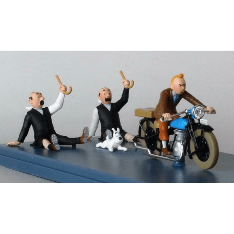 Tintin / Hergé / Voiture 1/24 / La moto de Tintin - le Sceptre d'Ottokar - (2021) Tintin / Hergé / Voiture 1/24 / La moto de Tintin - le Sceptre d'Ottokar - (2021)