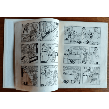 Tintin T.01 / Hergé / Tintin au Pays des Soviets / C - N&B + Carte de visite Hergé - EO - (1930)